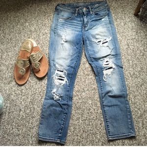 AE Distressed Capris